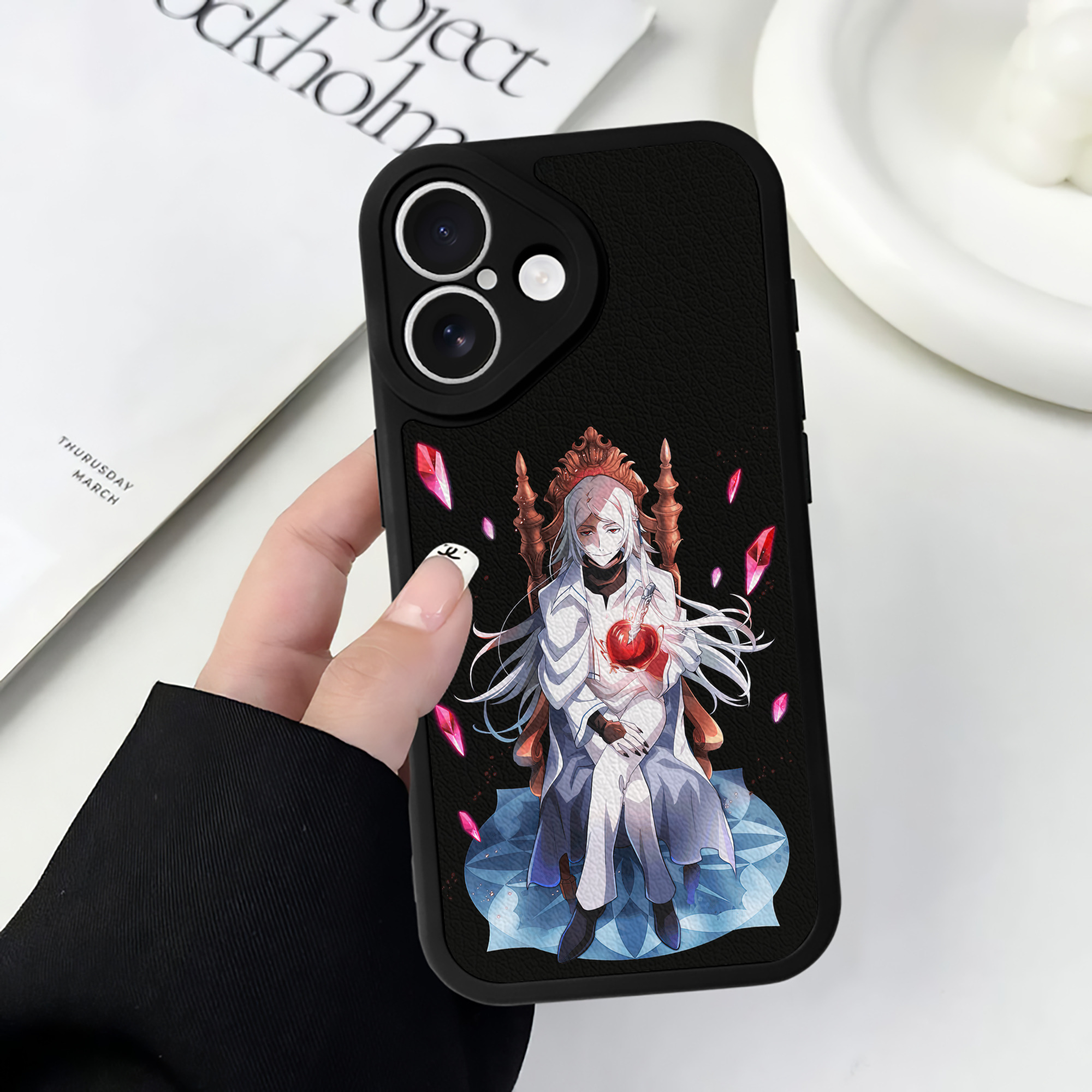 （画像用） 文豪ストレイドッグス Bungo Stray Dogs 【iPhone 16シリーズ対応】シリコンスマホケース（レザー調） 材質：シリコン